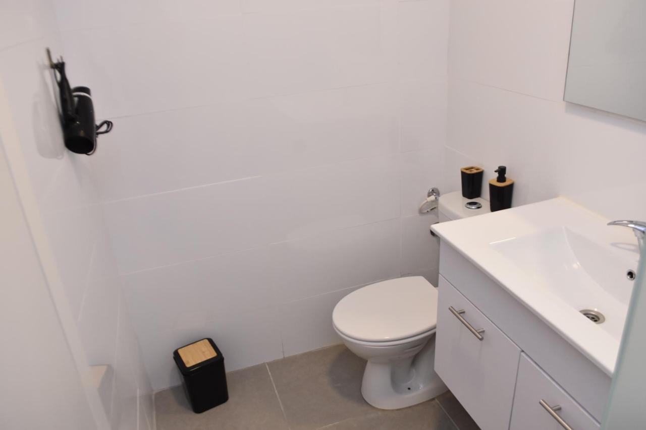 Luxury 2-Room Suite In The Center Of Downtown Хайфа Екстериор снимка